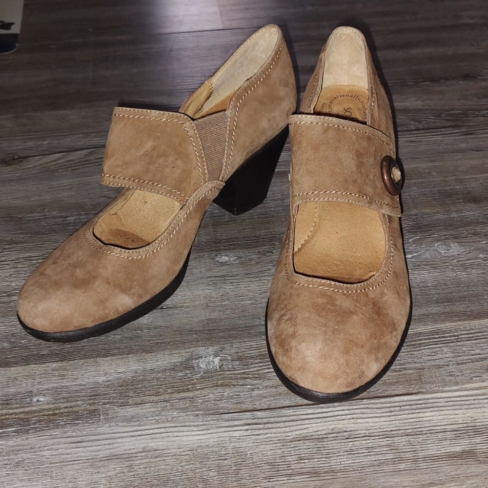 Softspots Cate13 Tan Leather Heels  Women’s Wide Strap Cuban Heels Comfort Sz 11